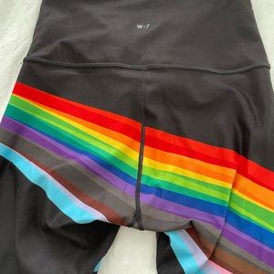 Peloton Rainbow cropped leggings & sports bra set